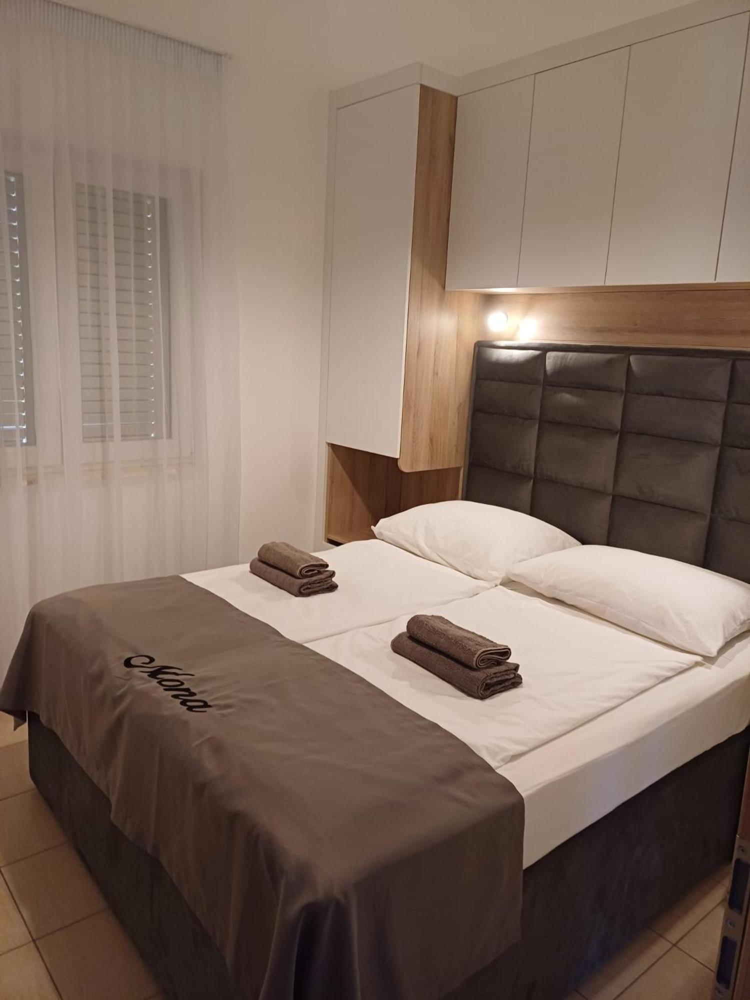 Villa Mona Apartments Ražanj Kültér fotó